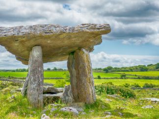Polnabrone Dolmen, Clare Ireland Color Photos